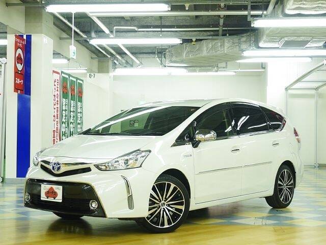 TOYOTA PRIUS α
