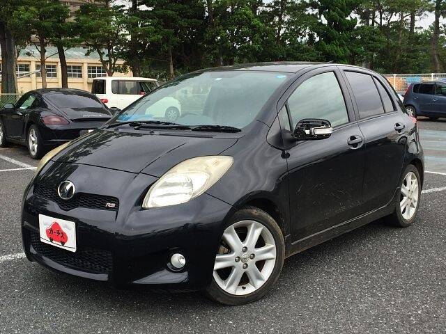 TOYOTA VITZ (YARIS) RS