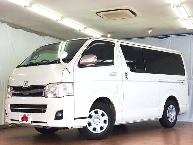 TOYOTA REGIUS ACE SUPER GL