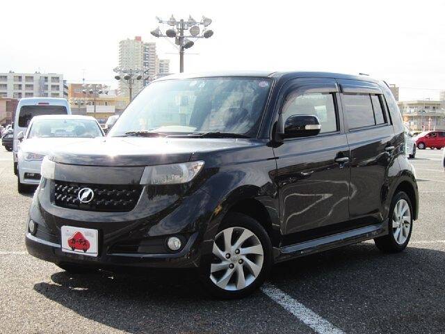 TOYOTA bB