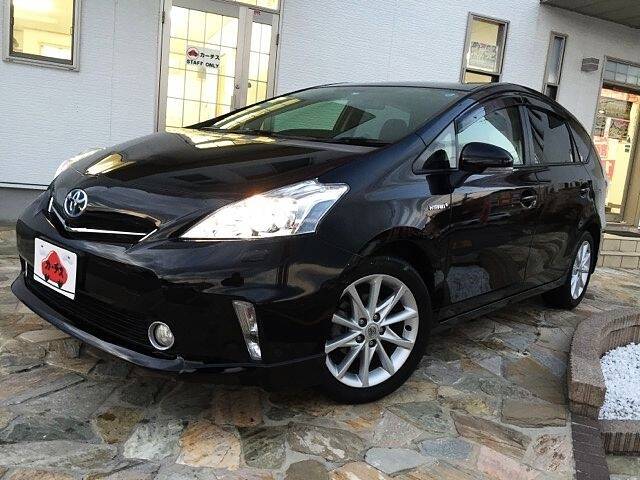 TOYOTA PRIUS α