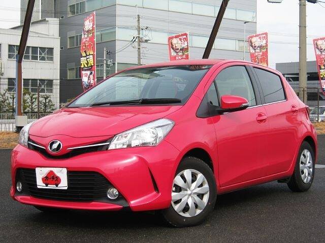 TOYOTA VITZ (YARIS)