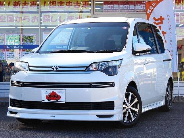 Toyota spade 2013