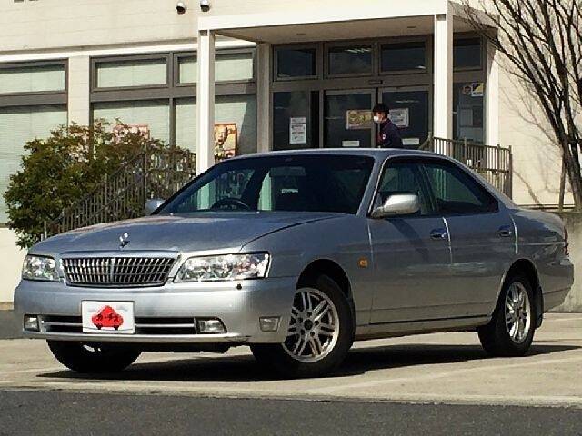Nissan laurel 2000