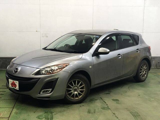 MAZDA AXELA (MAZDA3)