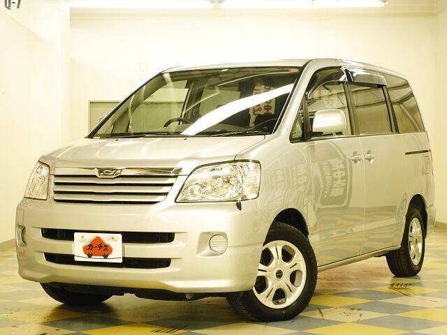 TOYOTA NOAH X G SELECTION