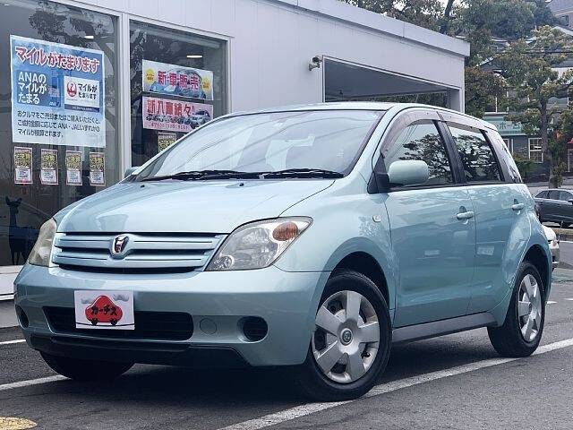 TOYOTA IST F