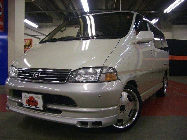 Тойота гранвия 1998 Тойота гранвия 1998