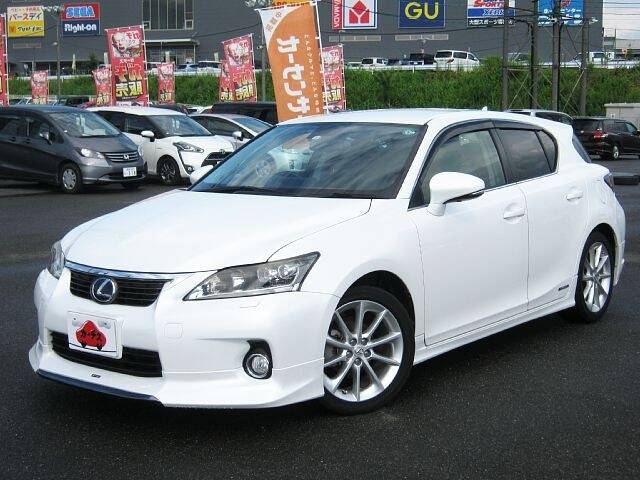 LEXUS CT200h