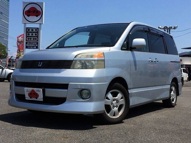 Toyota voxy 2002