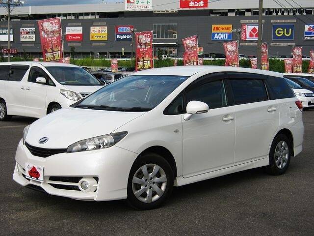 TOYOTA WISH