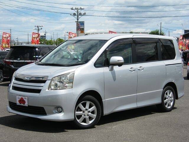 TOYOTA NOAH S
