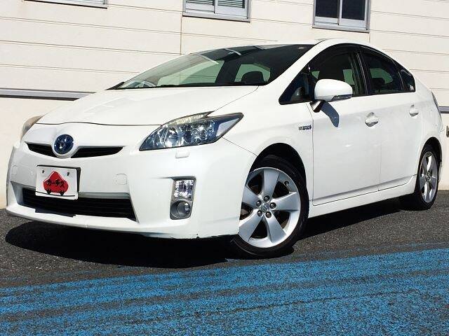 TOYOTA PRIUS S TOURING SELECTION
