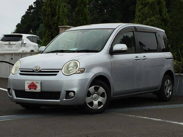 TOYOTA SIENTA G