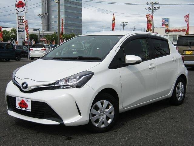 TOYOTA VITZ (YARIS) F