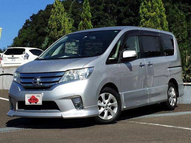 NISSAN SERENA HIGHWAYSTAR