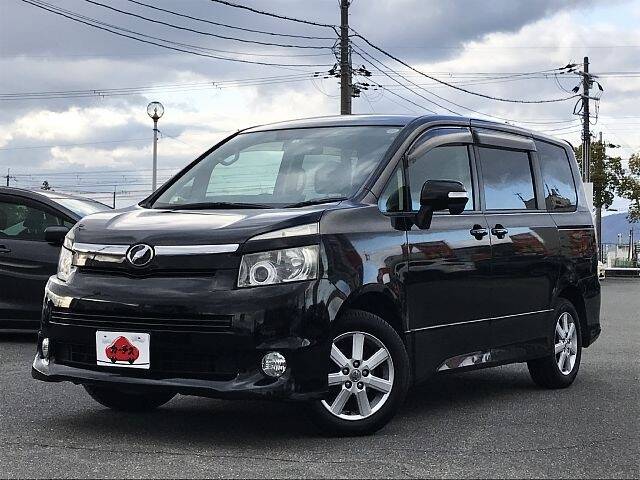 Toyota voxy 2008