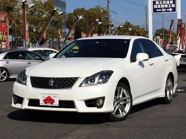 TOYOTA CROWN ATHLETE