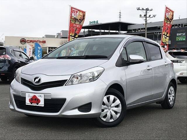 TOYOTA VITZ (YARIS)