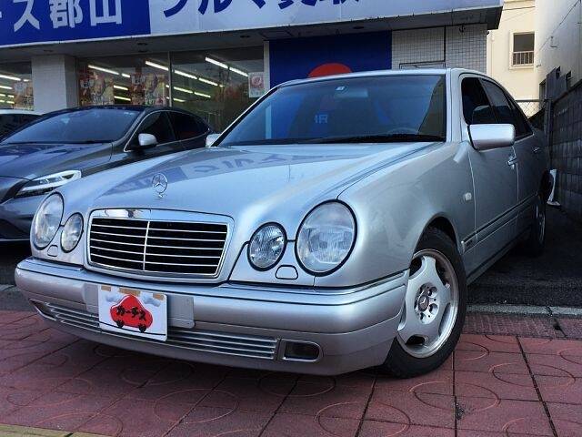 MERCEDES BENZ E320 (E CLASS)
