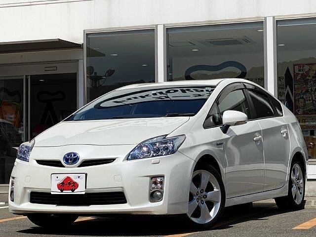 TOYOTA PRIUS S TOURING SELECTION