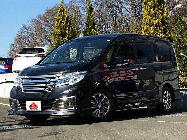 NISSAN SERENA