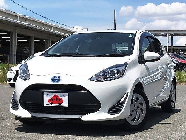 17 Toyota Aqua Ref No Used Cars For Sale Picknbuy24 Com