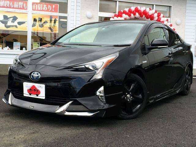 TOYOTA PRIUS S TOURING SELECTION