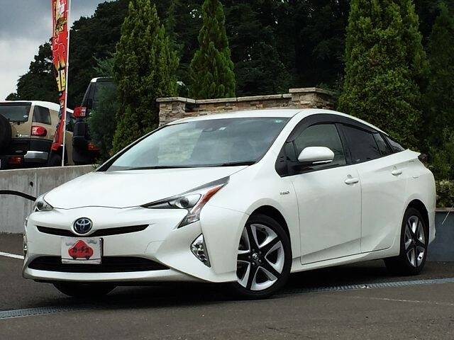 TOYOTA PRIUS S TOURING SELECTION