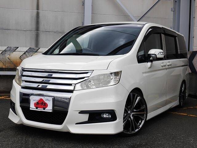 HONDA STEPWAGON SPADA S