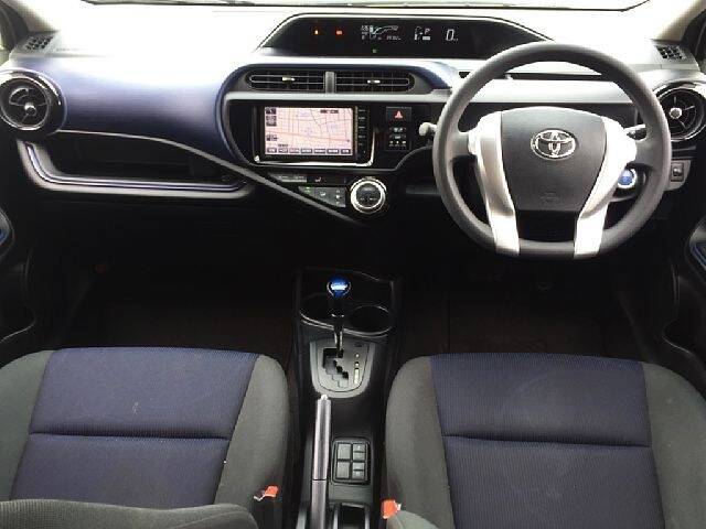Чехлы Toyota Aqua Купить В Челябинске