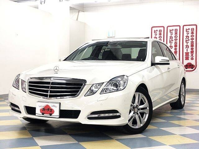 MERCEDES BENZ E300 (E CLASS)