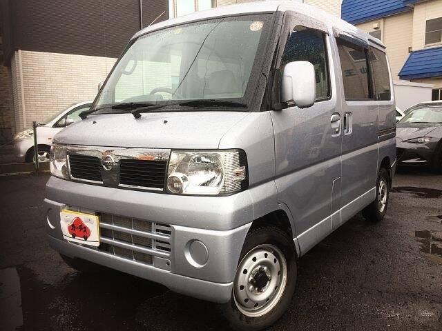 NISSAN CLIPPER