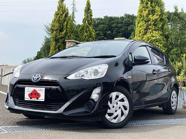 TOYOTA AQUA S