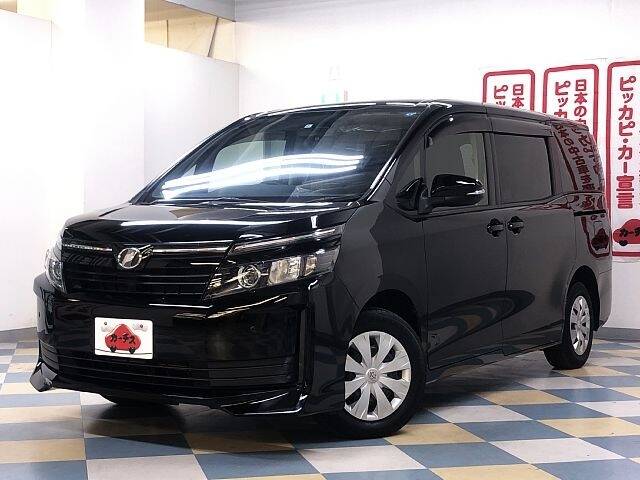 TOYOTA VOXY X