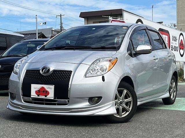 TOYOTA VITZ (YARIS) F