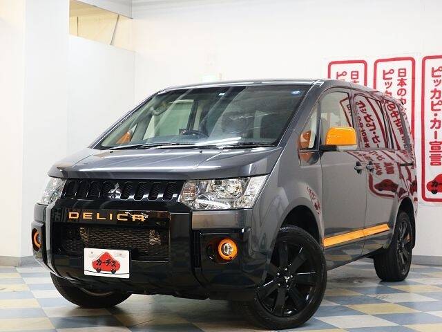 MITSUBISHI DELICA D5
