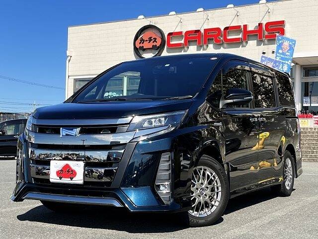 TOYOTA NOAH