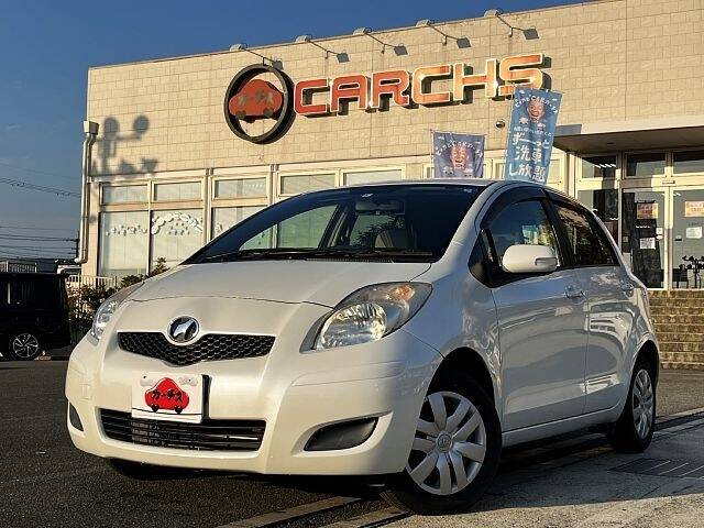 TOYOTA VITZ (YARIS)