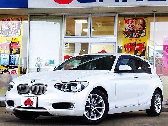 BMW 116i (1 SERIES)