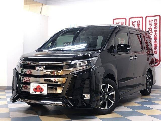 TOYOTA NOAH