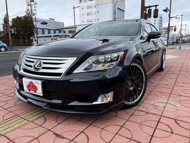 LEXUS LS600h