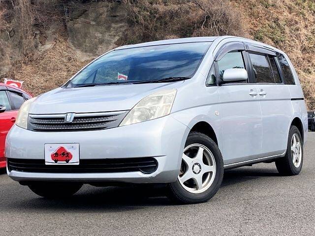 TOYOTA ISIS L