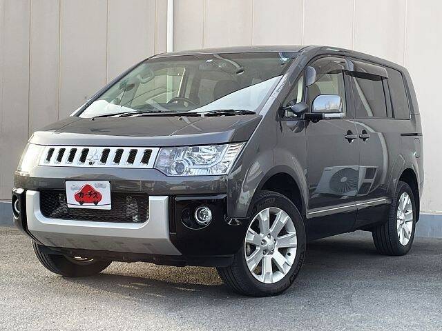 MITSUBISHI DELICA D5