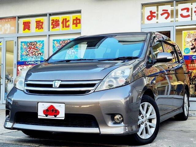TOYOTA ISIS PLATANA