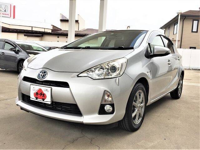 TOYOTA AQUA S