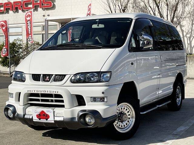 MITSUBISHI DELICA SPACE GEAR CHAMONIX