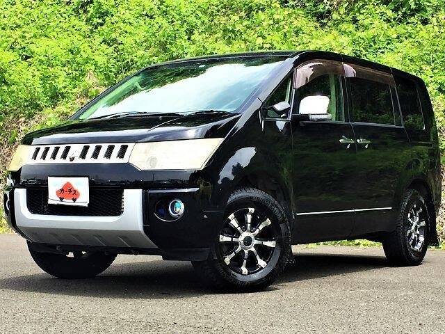 MITSUBISHI DELICA D5