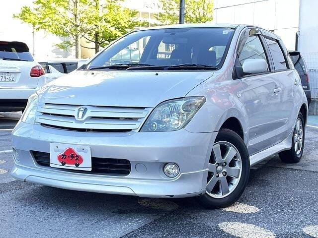 TOYOTA IST