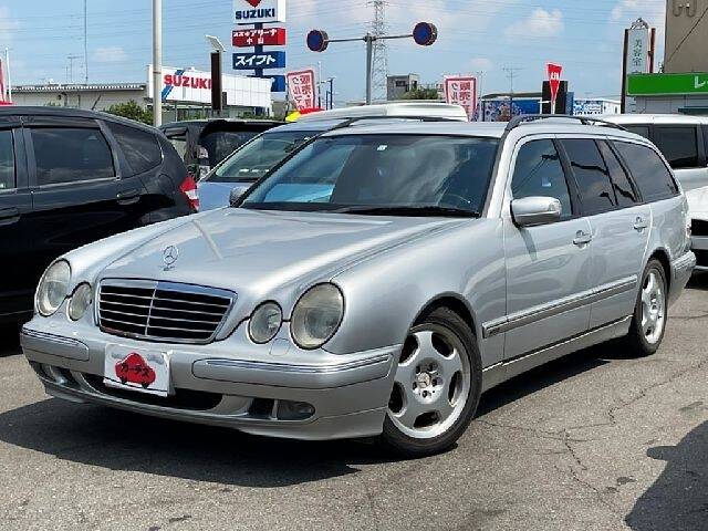 MERCEDES BENZ E240 (E CLASS)